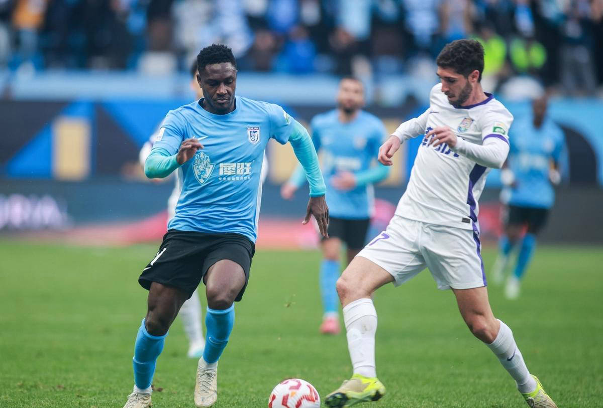 大连人客场逼平河南建业，客观赛果的简单介绍