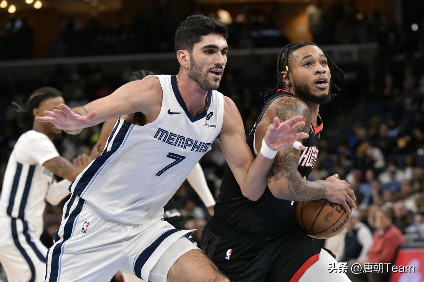 关于波尔津吉斯三巨头联手，莫兰特得分突破，球队未来可期冲击季后赛！的信息